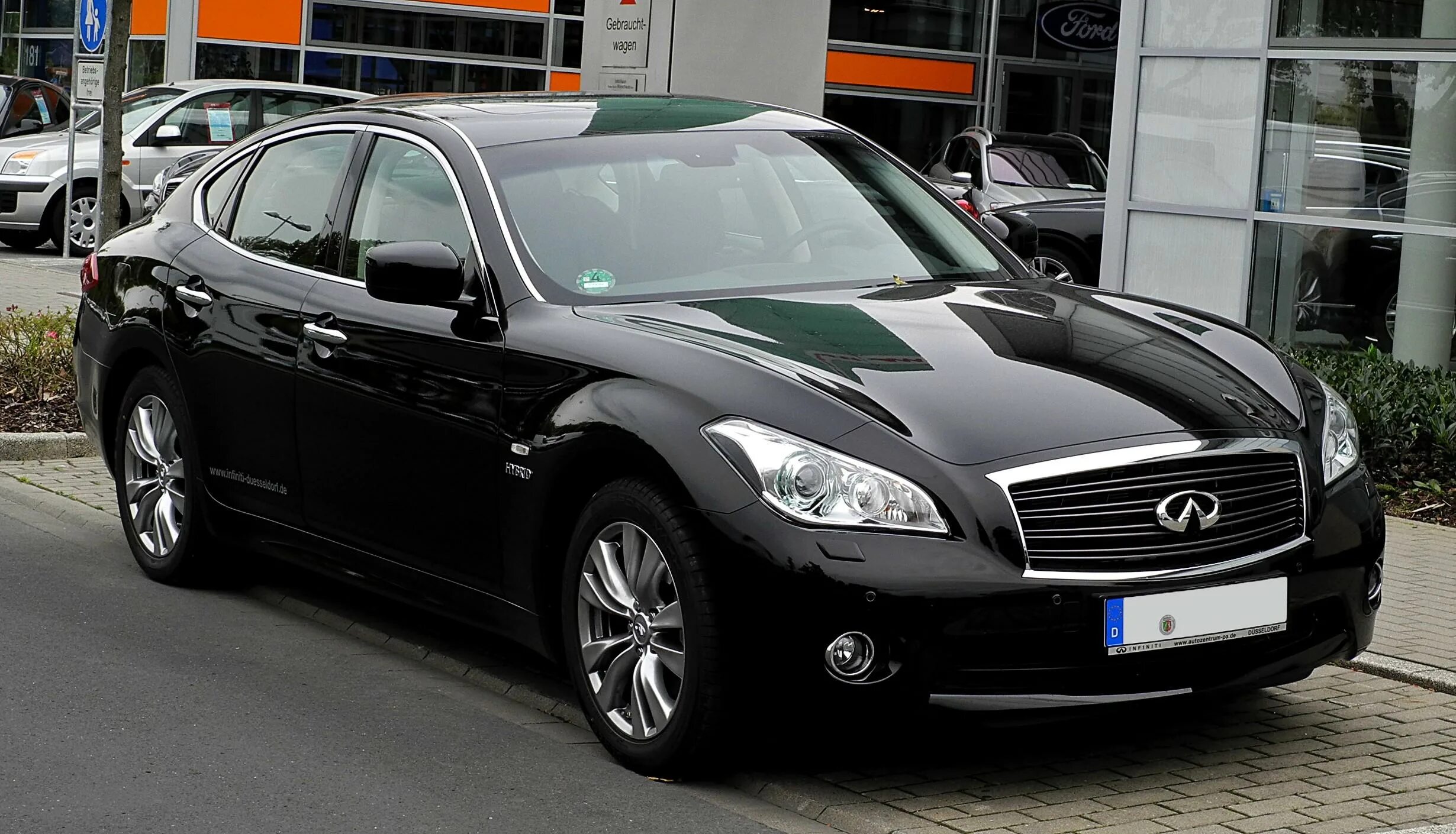 Infiniti m35 y51. Infinity h. Инфинити m 2012. Hisense h30 lite акб. Infiniti m35 y51.