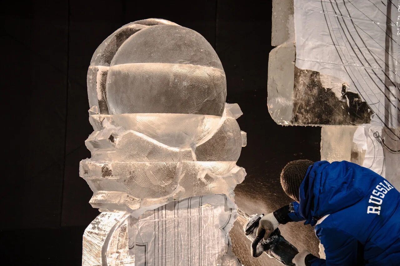 Фестиваль ледовых скульптур кроншлед. Выставка ледяных скульптур в Кронштадте 2023. Ледовые скульптуры в Кронштадте. Кронштадт ледяные фигуры.