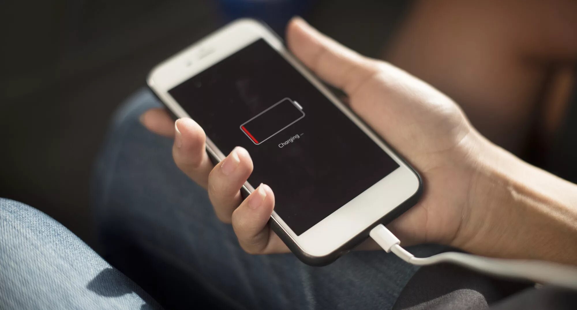 Как продлить жизнь аккумулятору iphone