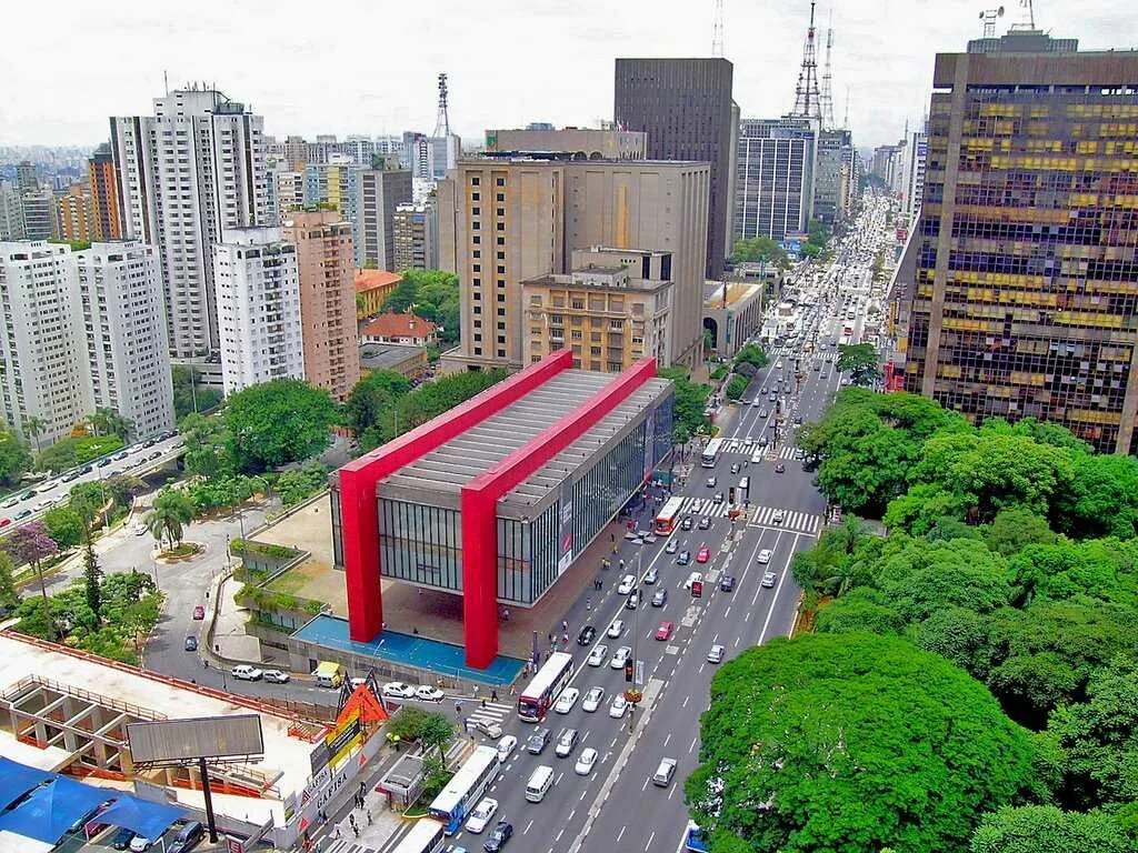 Город сан паулу. Сан-Пауло город Бразилия. Sao Paulo Бразилия. Музей Паулиста Сан-Паулу. Сан Паулу архитектура.