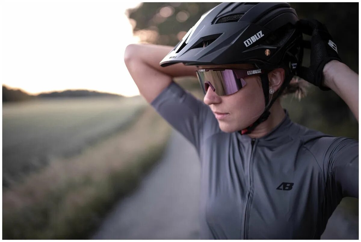 Очки bliz matrix active lime green. Спортивные очки bliz active matrix lime. Лыжные очки bliz matrix. Bliz active matrix. Очки bliz active matrix.