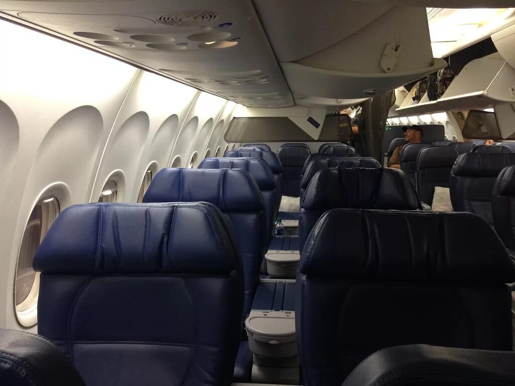 На Boeing 757-200 Azur Air на Гоа...: khmelikvictor - ЖЖ