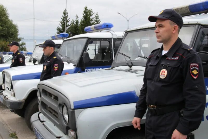 Картинка ппс. Сотрудник патрульно постовой службы. ППС Новосибирск. Полицейский патрульно-постовой службы полиции. Полиция ППС Архангельск.