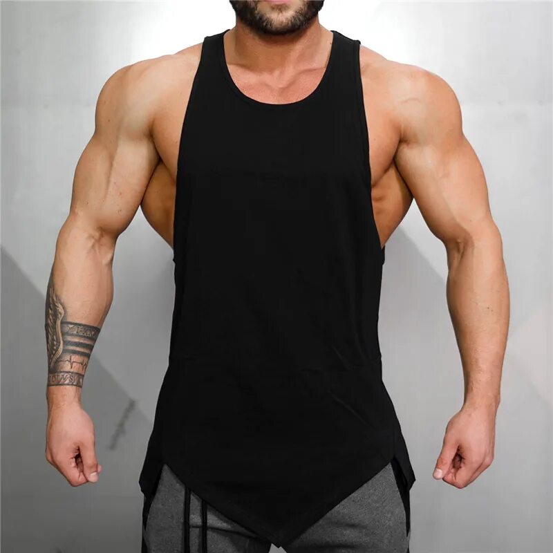 Майка мужская Muscleguys. Майка body Engineers Ravic Tank. Майка Стрингер для бодибилдинга. Майка для бодибилдинга мужская. Качки в одежде