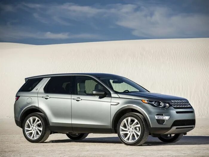 Поиск "discovery sport" среди галерей автомобилей Land Rover. VERcity