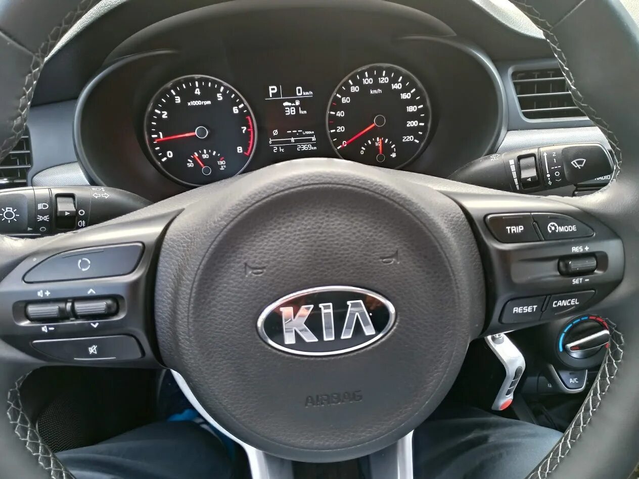 Торпеда кия Рио 4. Панель Киа Рио 2021. Панель Kia Рио 4. Kia Rio 4 торпеда. H4 киа рио 3