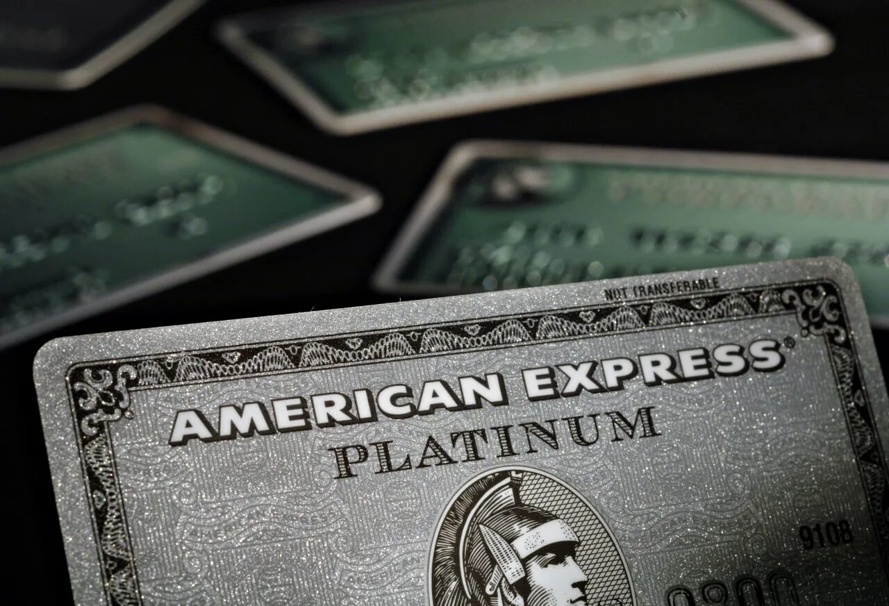 T me brand american express. Платежная система Американ экспресс. Американ экспресс карта платинум. Американская карта American Express Platinum. Американ экспресс логотип.