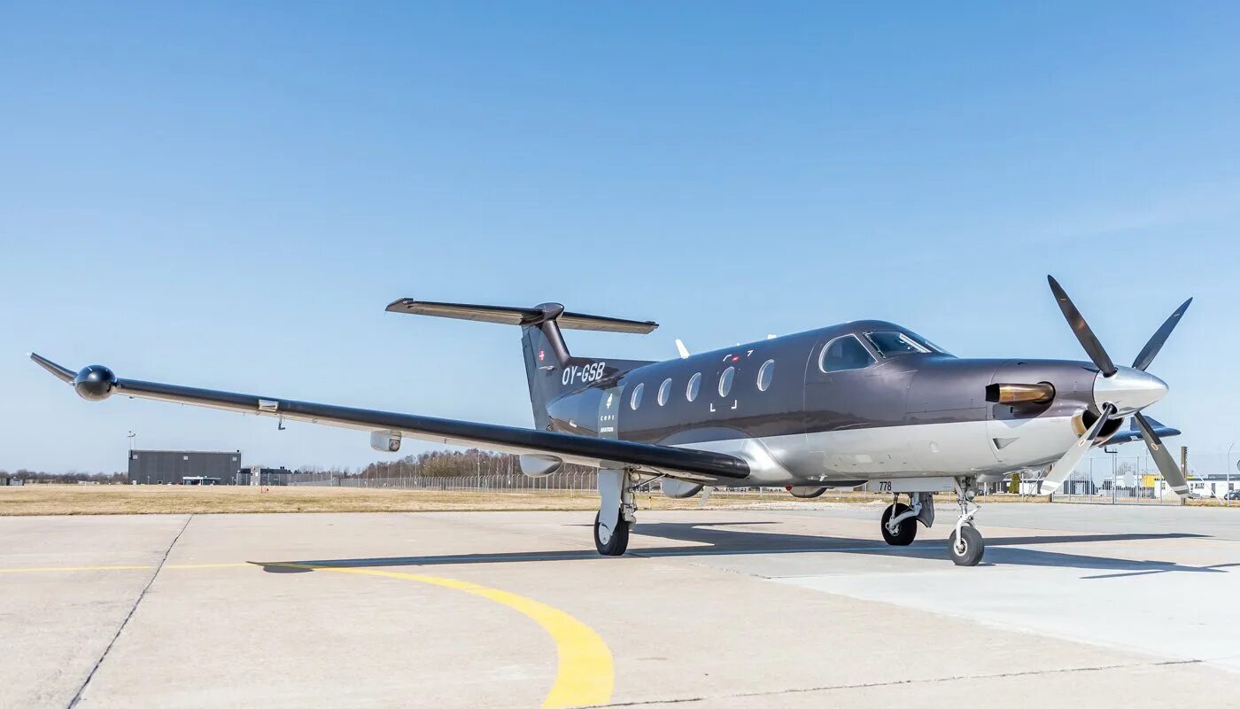 Пилатус рс. Пилатус 12. пилатус рс-12. pilatus 12 самолет. pilatus pc-12 ngx.