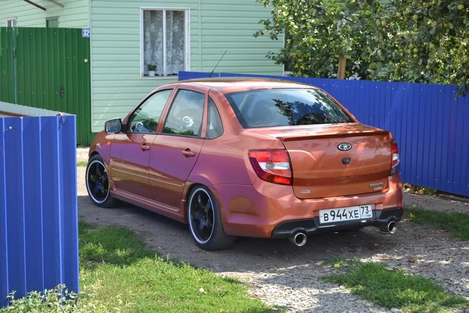 Еще немного обычных фото Lada Гранта, 1,6 л, 2013 года фотография DRIVE2