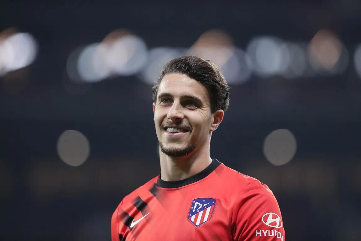 Марио эрмосо. Марио Хермосо футболист. Марио Эрмосо испанский футболист. Mario hermoso Atletico Madrid.