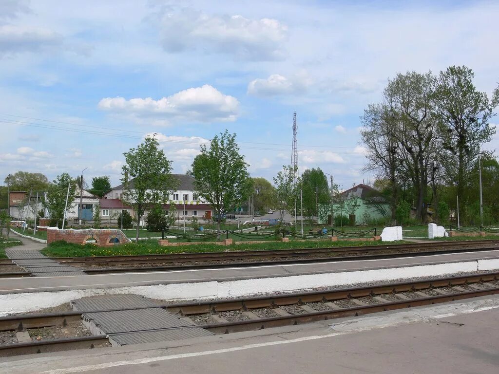калуга износки вязьма. калужская область, юхнов, село износки. износки калужская. износки калужская область. жд станция износки.