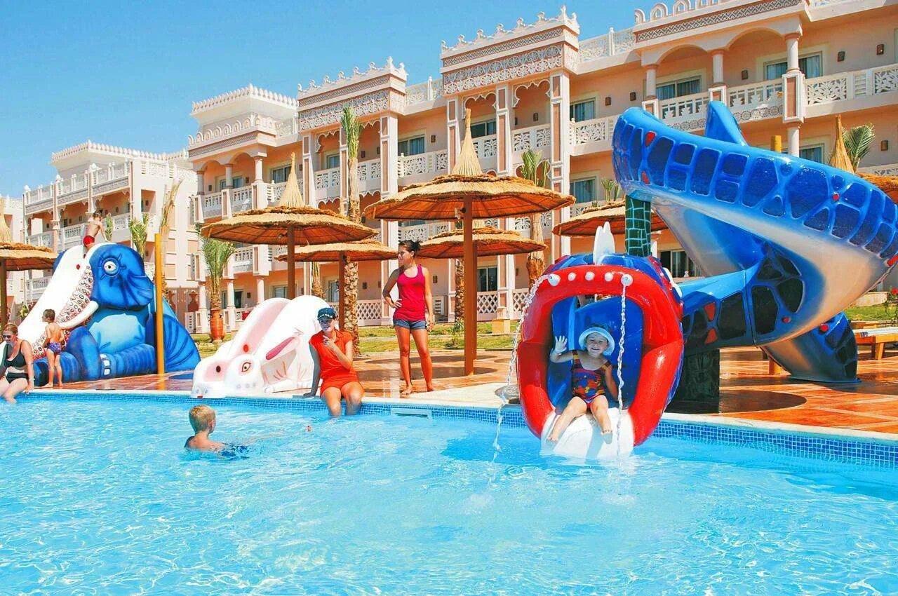 Египет хургада альбатрос палас резорт 5. Отель parrotel beach resort 5 египет шарм-эль-шейх. Отель египет serenity fun city. Египет отель nubian village 5. Египет отель нубиан вилладж.
