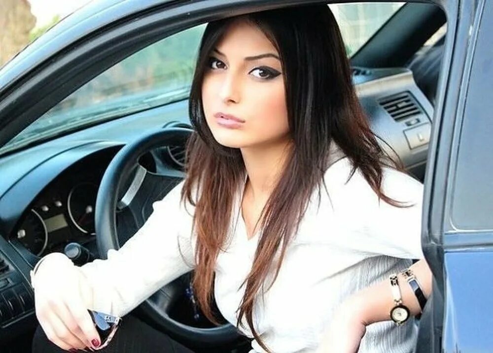 Тургунова алена. Илона казарян. Кавказ девушки видео. Илона варданян. Кавказ девушки видео.