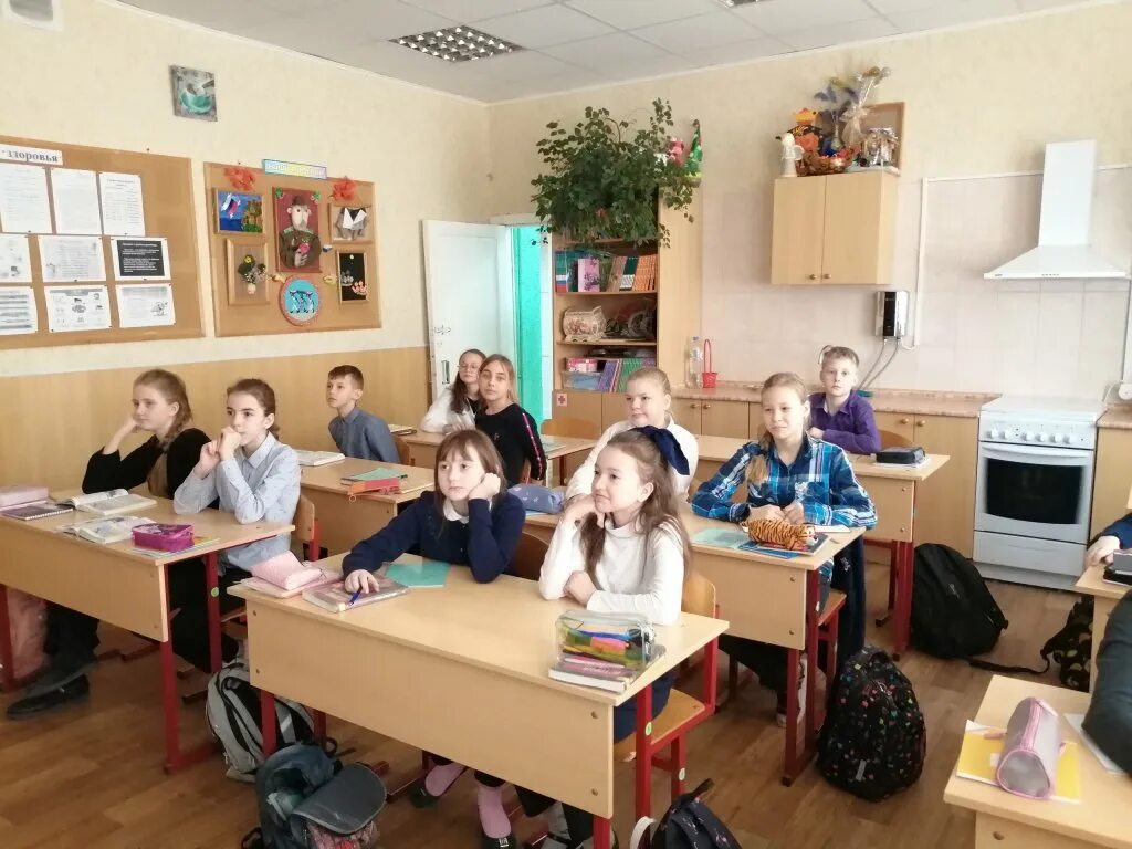 Центр тулы дворец пионеров зима. Центр творчества и развития тула. Тула, ул. Дворец пионеров тула официальный сайт. Экскурсионный кружок анциферов.