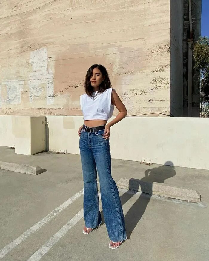 Classical High Waist Flares Jeans in 2022 Jeans outfit women, Fashion, Clothes