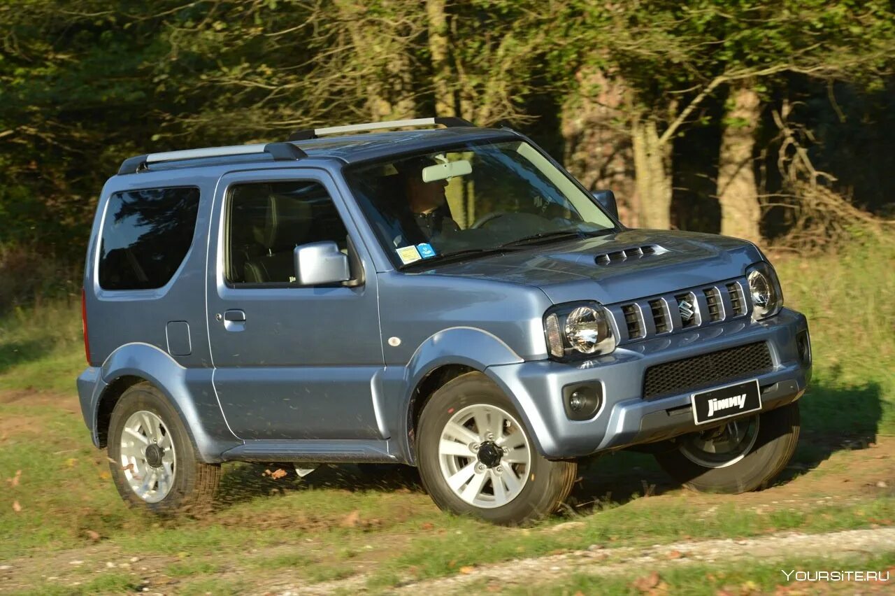 Джип Сузуки Джимни. Suzuki Jimny 2013. Маленький джип Сузуки Джимни. Сузуки Джимни 2013. Купить бу мини недорого