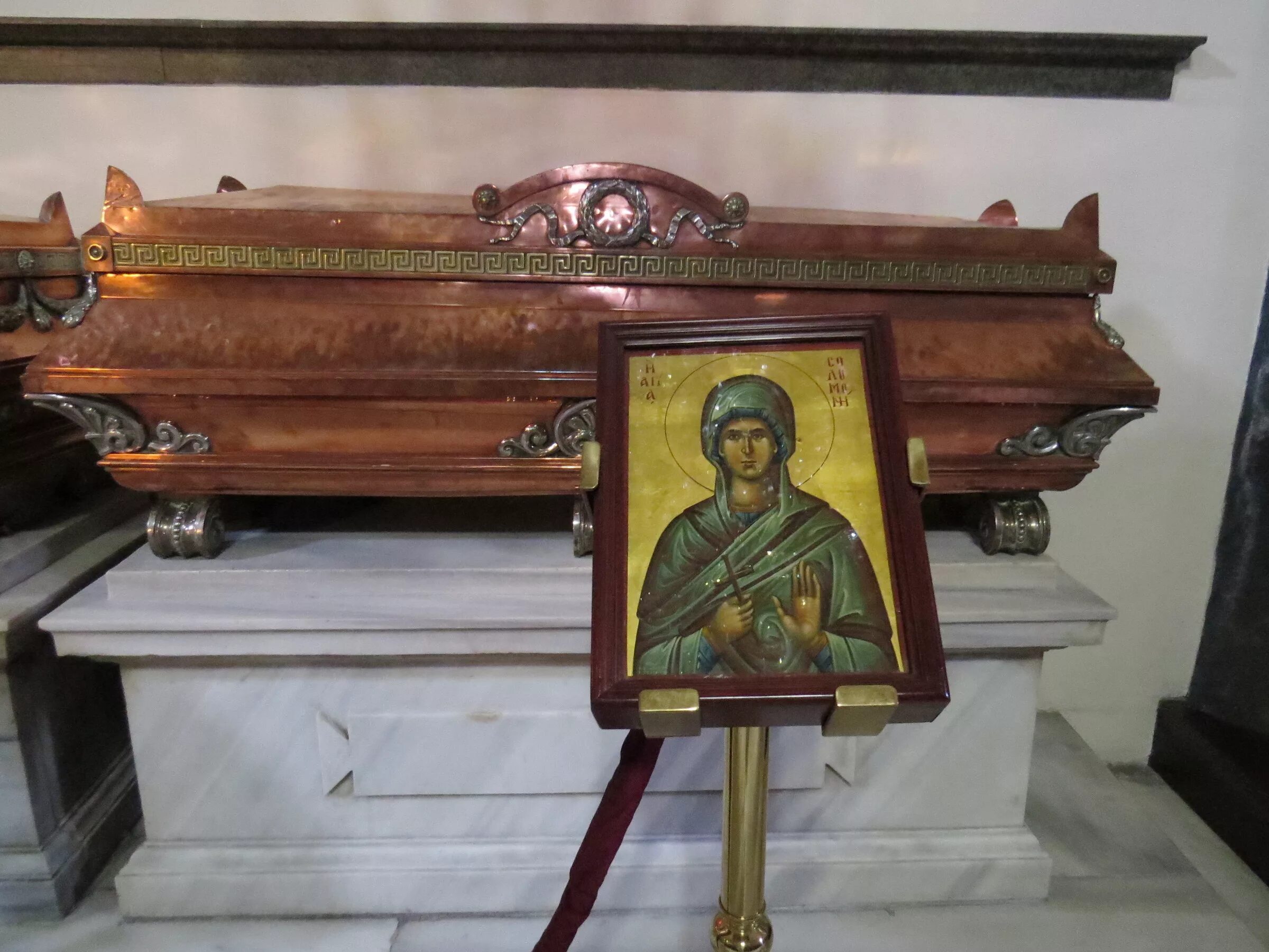 Нетленные мощи святителя иоанна. Святые мощи 7. Курский троицкий монастырь мощи матушки софринии. Стамбул. Святые мощи 7.