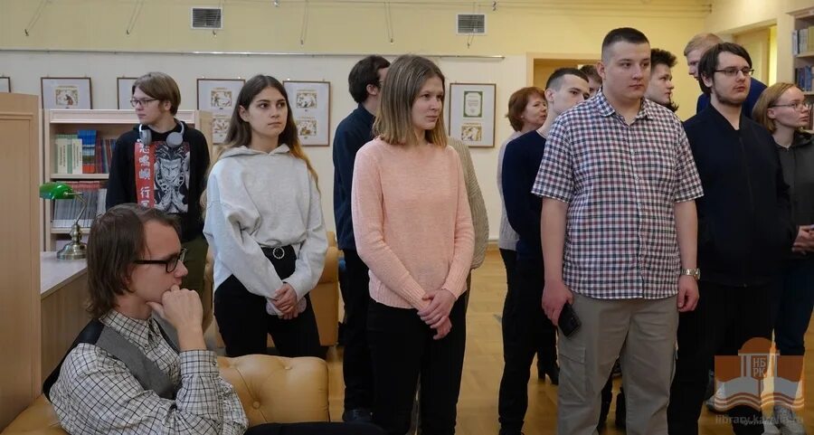 Бомжи на невском. Странный питер. Интересные новости 17 17. Странный питер. Необычные новости.