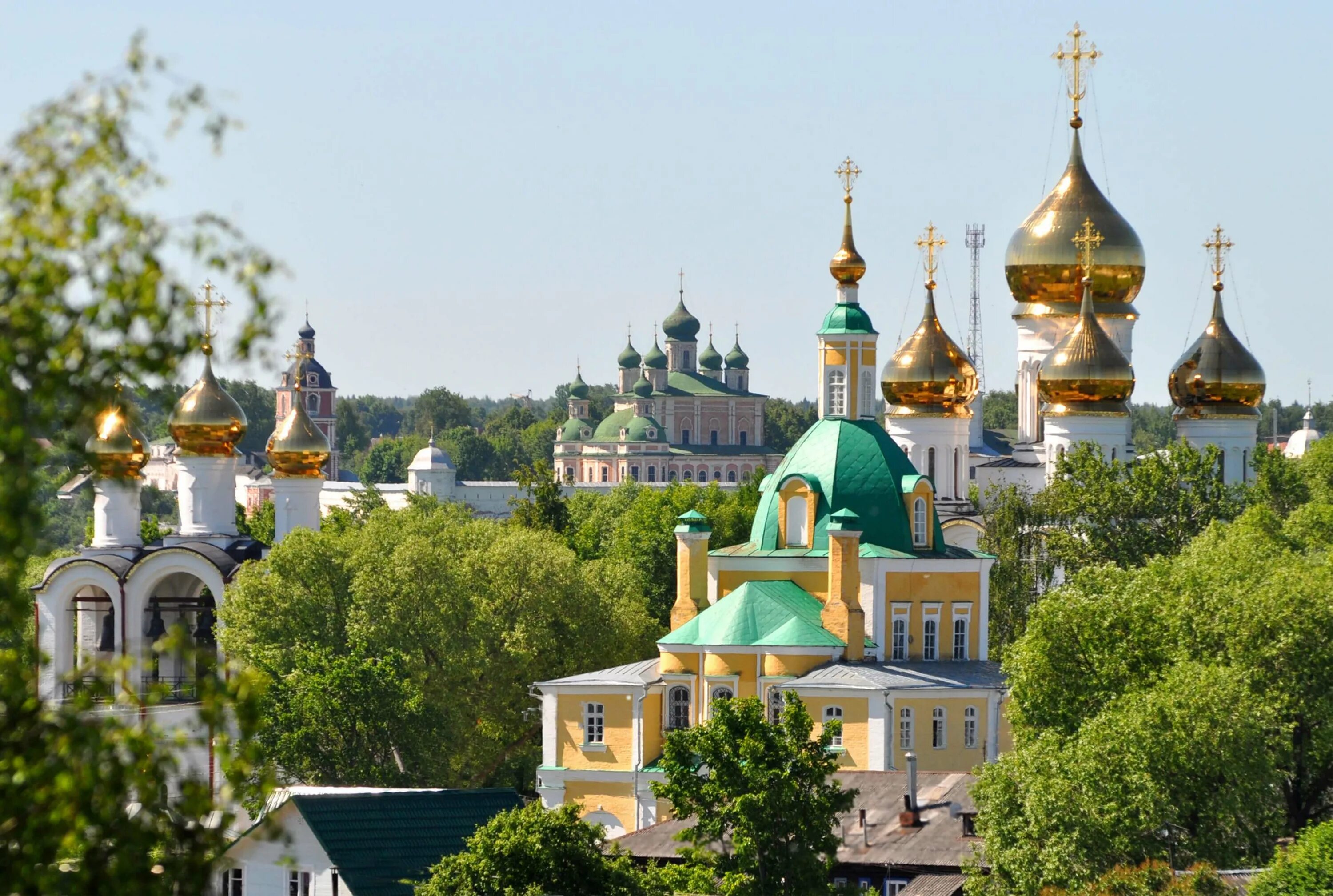 Какие достопримечательности городов золотого кольца. Переславль-Залесский золотое кольцо России. Переславль-Залесский достопримечательности золотого кольца. Города золотого кольца России Переславль-Залесский. Переславль золотое кольцо России.