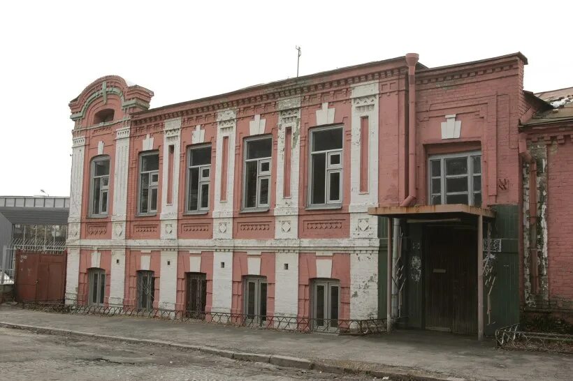 дому более 100 лет