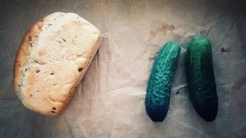 Хлеб с огурцом