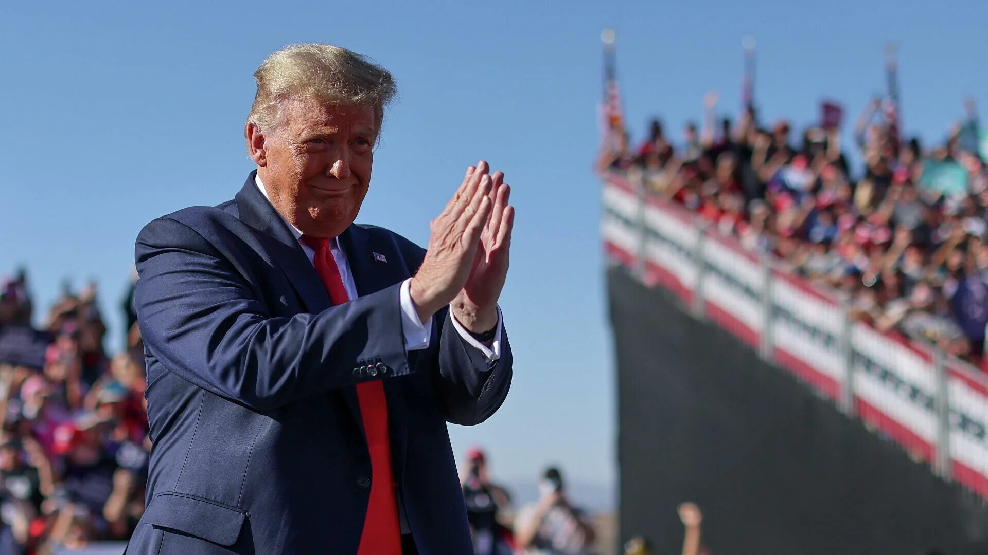 Дональд трамп 2016. Байден крыса. Джо байден и трамп. Трамп победил сша. Мэри трамп.