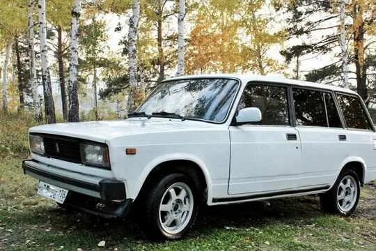 ВАЗ 2104 1991 белый. ВАЗ 2104 Иркутск. Дром ВАЗ. Продам ВАЗ 2104 покупалась новой в 2013 году.