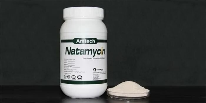 Натамицин свечи препараты. Натамицин 5 глазные капли. Natamycin таблетки. Натамицин порошок. Натамицин от молочницы