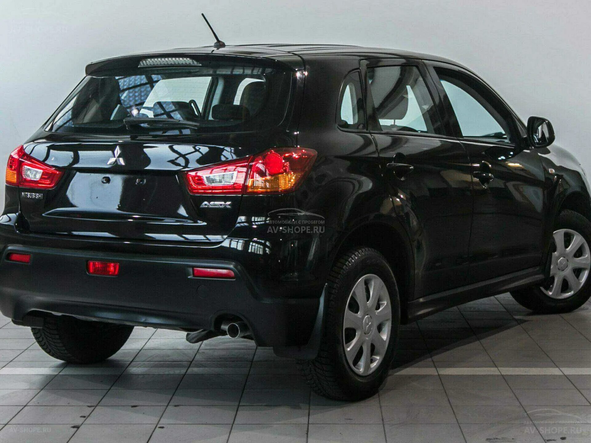 Mitsubishi asx 2011. Митсубиси АСХ 2011. Митсубиси асикс 2011. Мицубиси ASX 2011. ASX 1.8 2011.