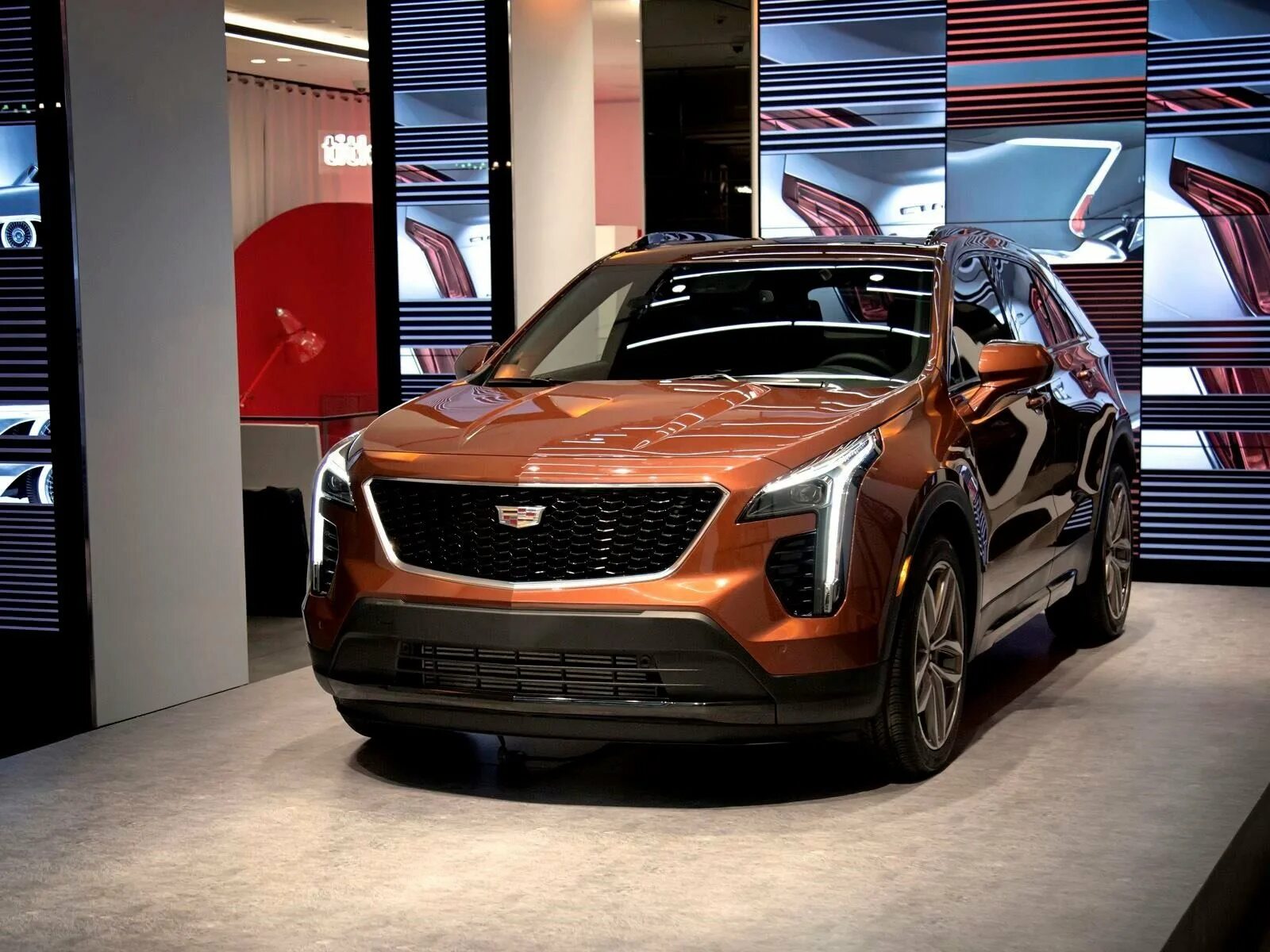 Cadillac ct4-v. Lexus ux 200. Mercedes benz eqs 2021. Лексус ux 200 2019. Lc500.
