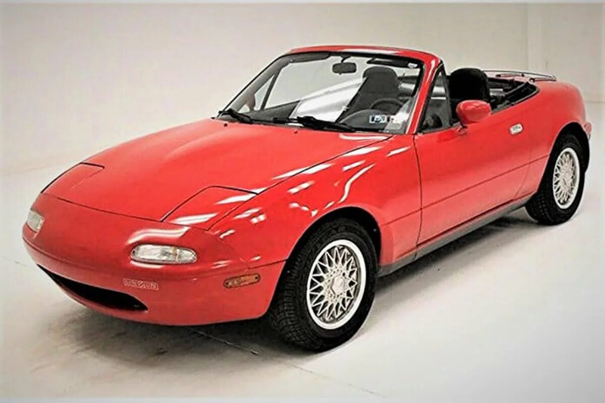 Мазда 1990 года. Mazda Miata 1990. Mazda mx5 Miata 1990. Mazda 1990-2000. Mazda MX-5 1990.