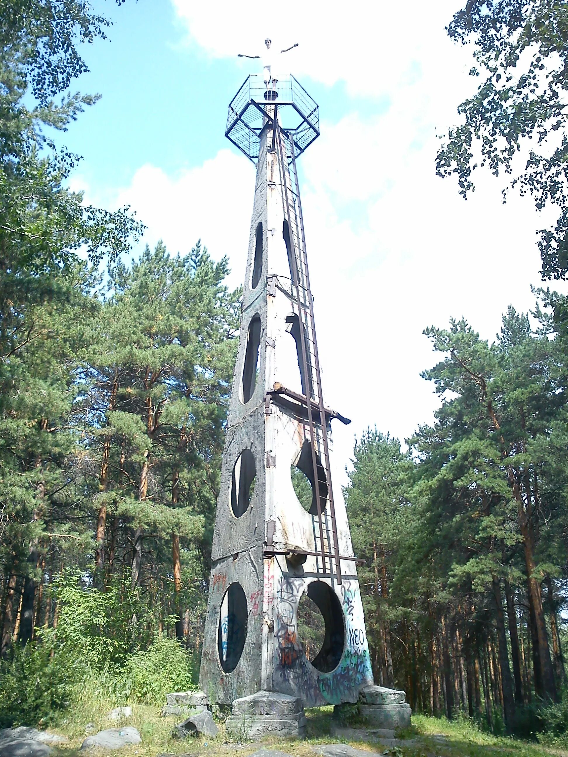 Смотровая башня (марковилла). Каменная вышка. Триангуляционная вышка екатеринбург. Каменная вышка. Триангуляционная вышка екатеринбург.