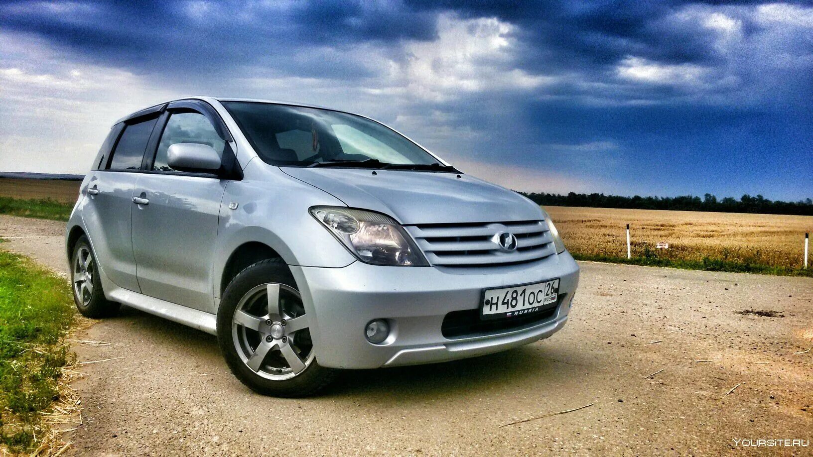 Ист риффа. Toyota ist/temp. машина тойота ист. тойота ист новая. тойота итс 2005.