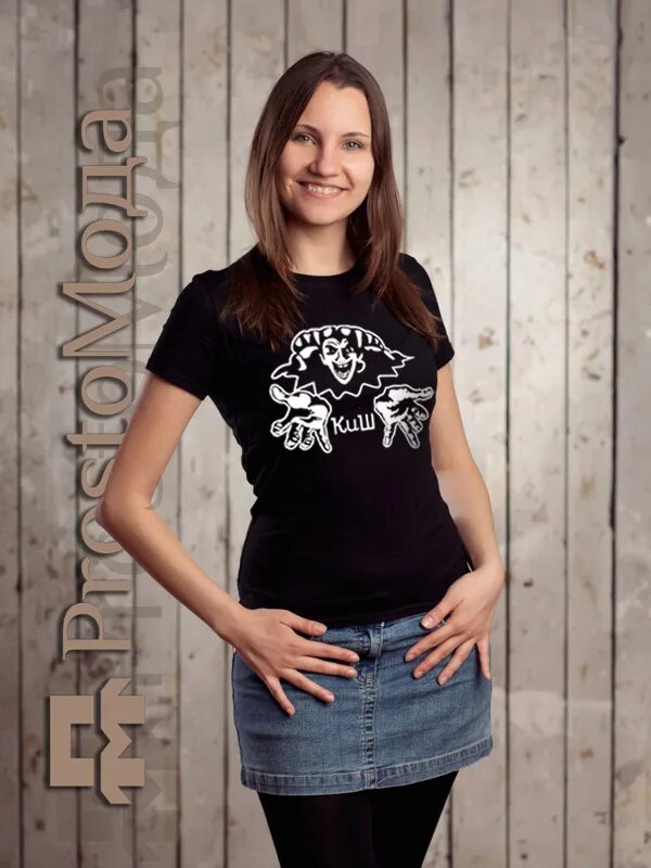 Футболка с изображением девушки. Name it. Красное платье майка оджи. Майки с именами мальчиков. 3 женские майки.