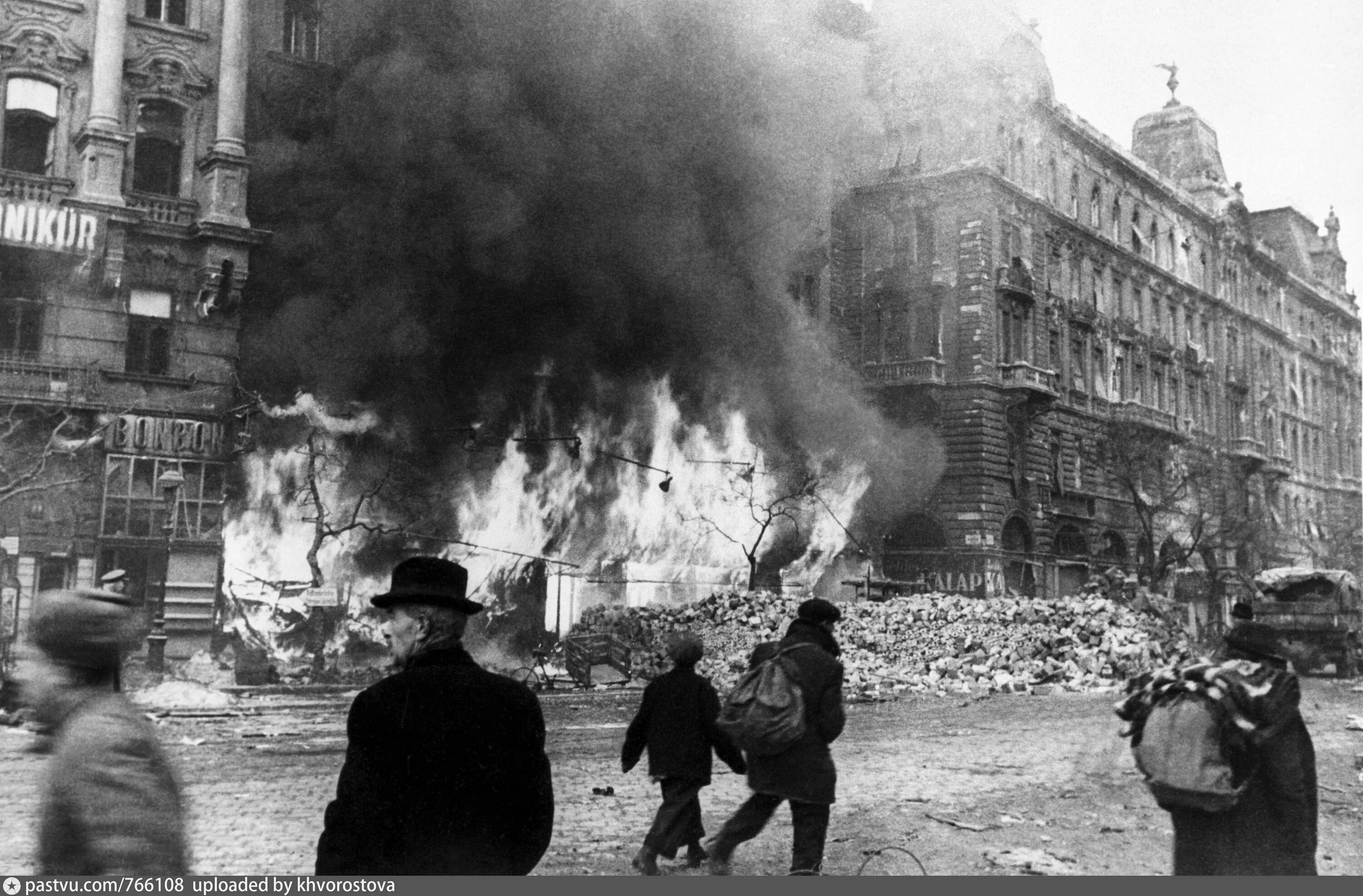 13 городов великой отечественной войны. Освобождение Будапешта 1945. Штурм Будапешта 1944. Штурм Будапешта 1945.