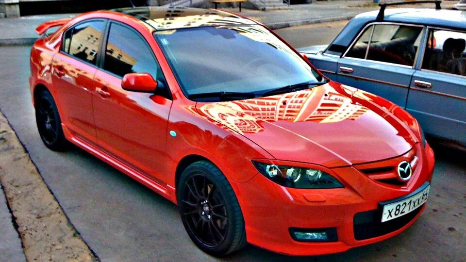 Тюнинг мазда бк. Красная мазда 3 бк седан. mazda 3 1g tuning. мазда 3 черно красная. мазда 3 седан красная тюнинг.