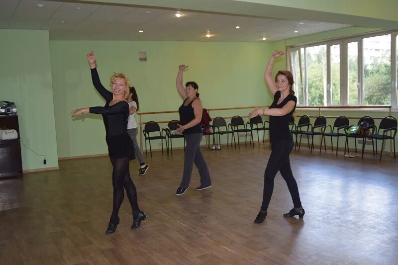 Дк загорье в бирюлево восточное. Дк загорье кантемировская. Фестиваль в дк загорье танцующий город 2022 москва. Дк загорье в бирюлево восточное. Дк загорье в бирюлево.