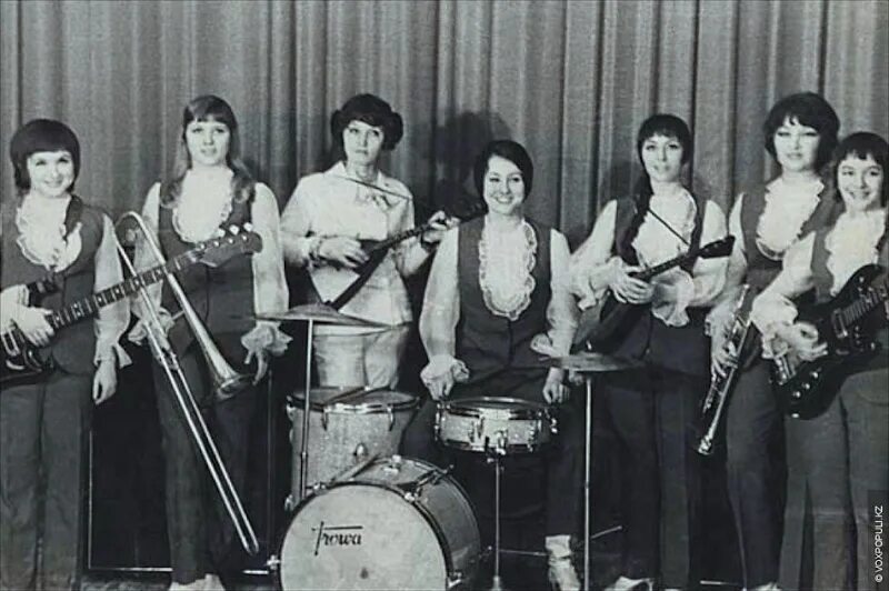 Гр девчата. Группа девчата состав. Гр девчата. Воронцова наталья виа девчата. Виа девчата 70е.