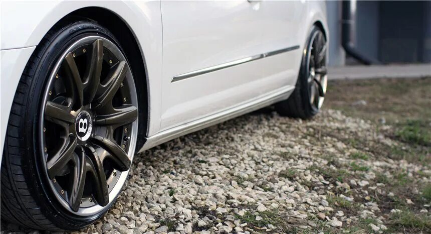 Диск pdw 4x4. Диск pdw m2. Мото диски в 2х цветах. 2crave wheels диски. Crave alloys диски r22.