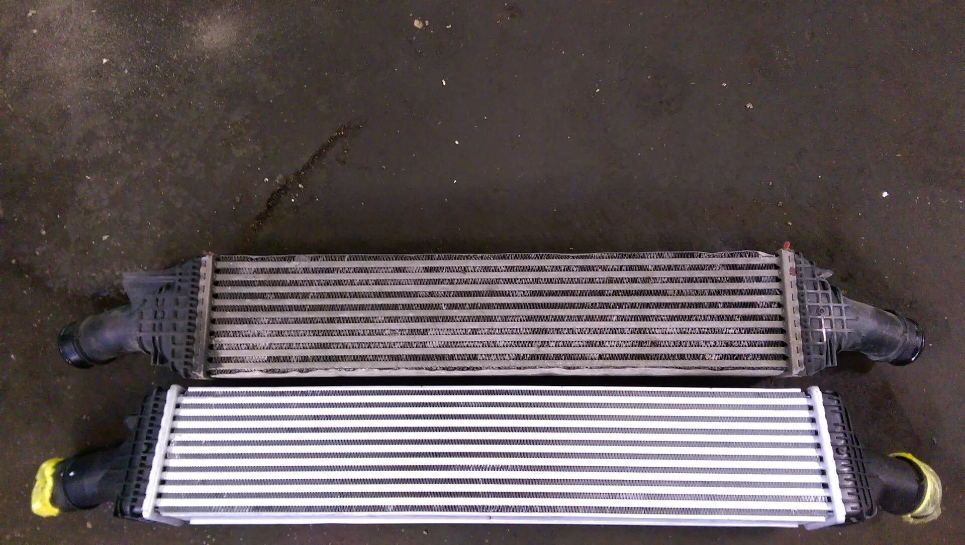 Allroad c5 интеркулеры. А6 с5 интеркулер. 8т. Интеркулер ауди а6 с5 2. Интеркулер ауди 100.