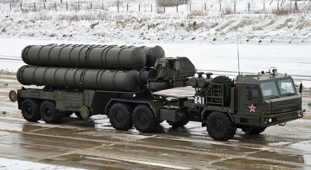 ЗРС С-400. Шасси с 400 Триумф. Зенитно-ракетный комплекс с-400 Триумф. S 400 купить