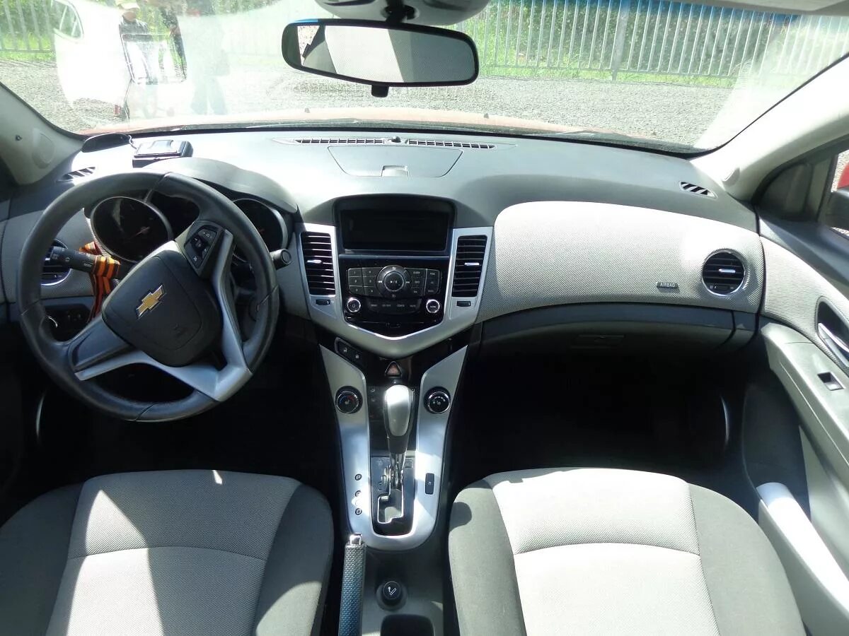 2010 01 01 2011 01. Chevrolet cruze 2010. шевроле круз 2010 1.6 автомат. chevrolet cruze 2011 1.8. chevrolet cruze 2010 салон.