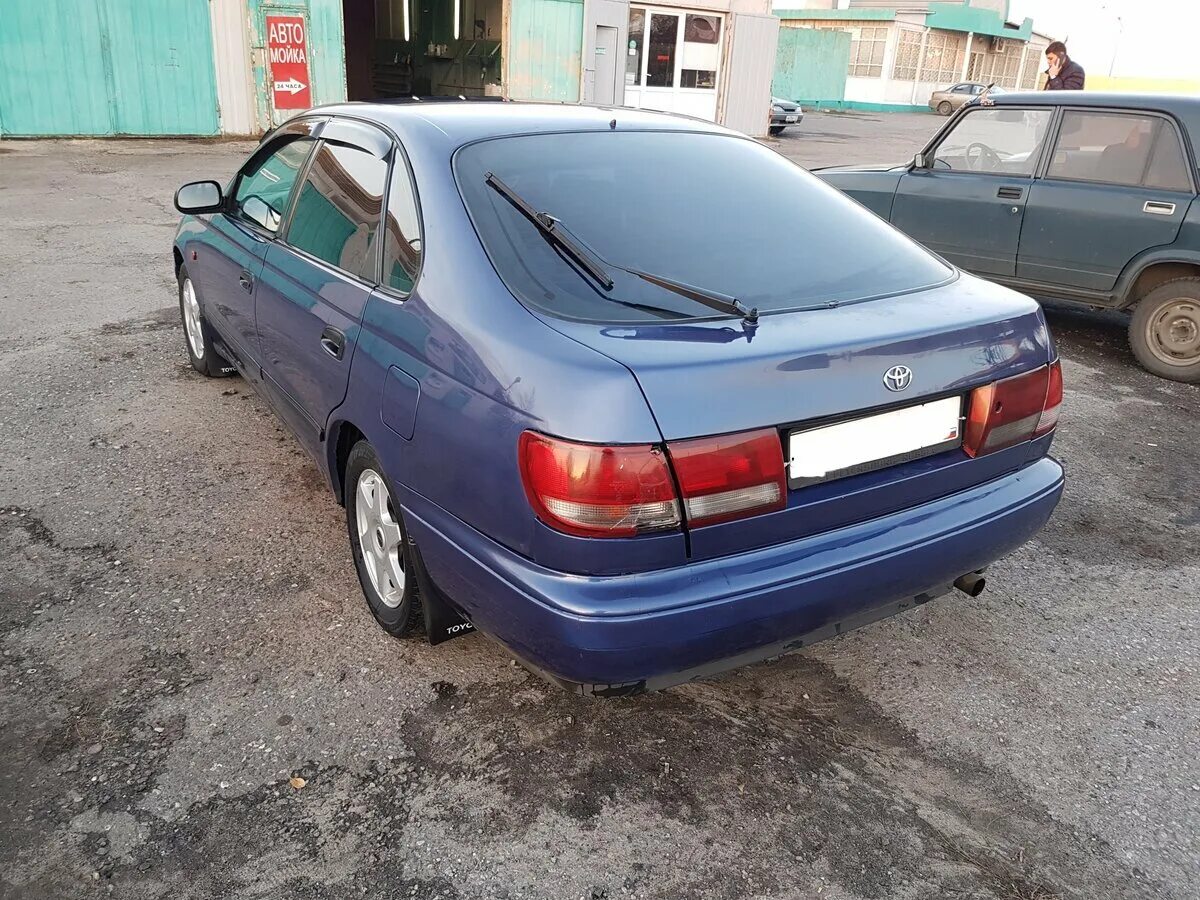 Carina e купить. Toyota Carina e 1997. Toyota Carina e 2000. Toyota Carina 97. Toyota Carina e 1997 лифтбэк.