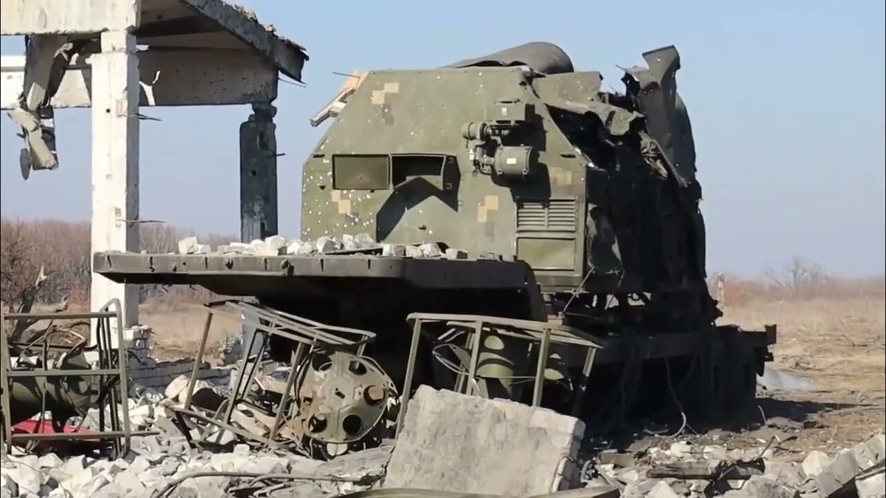 ЗРК С-300 ВСУ. Уничтоженная позиция с-300 Украина. С-300 Украины РЛС.