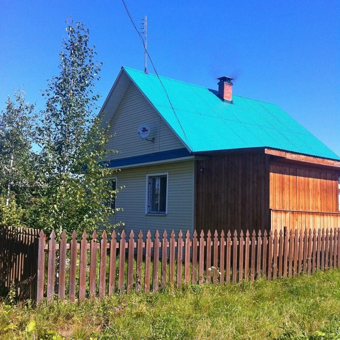 Дома в Верхнечусовских городках. Верхнечусовские городки Пермский край. Деревня Борисово Пермский край. Верхнечусовские городки Пермский край улицы.