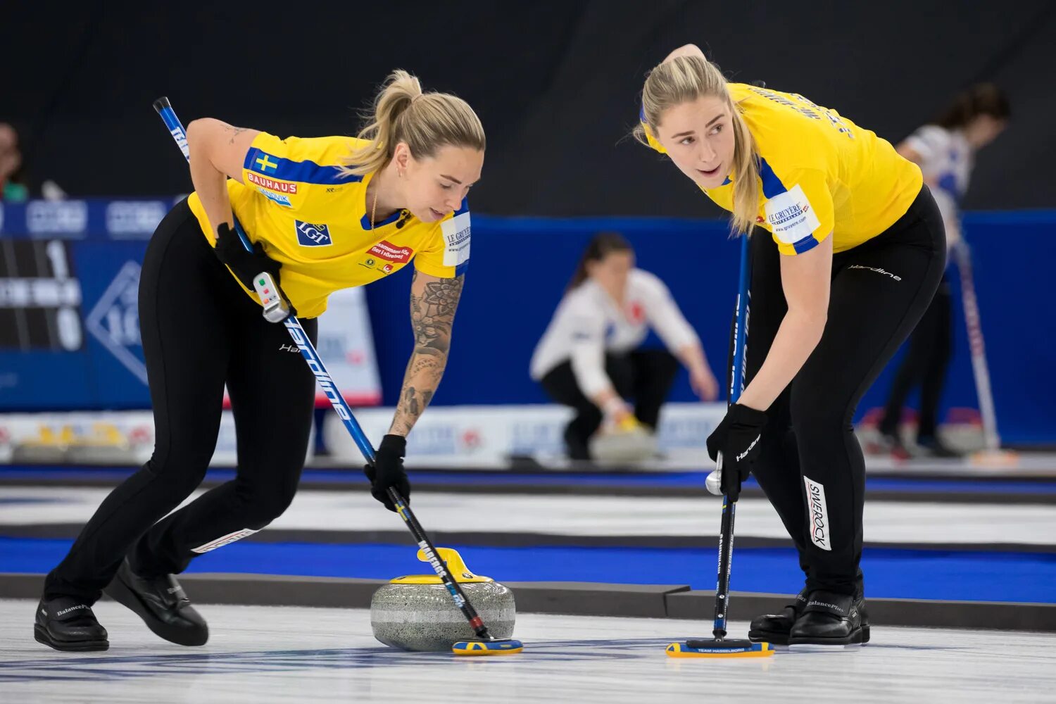 Сборная россии по керлингу женская 2021 арсенькина. Керлинг 2021. Сборная россии по керлингу женская 2021. Керлинг 2021. Кубок арктики.