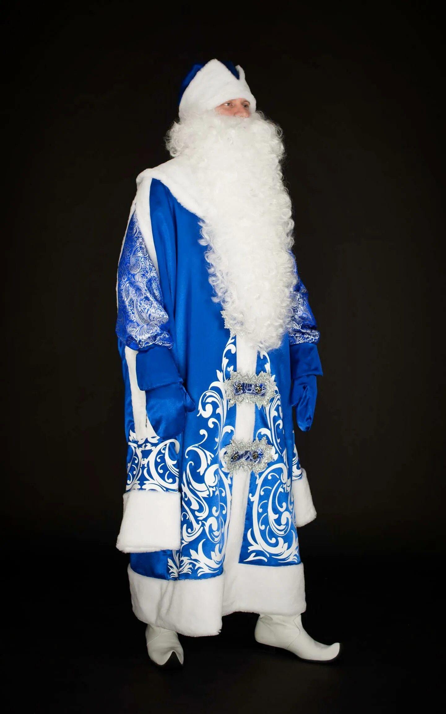 Костюм "дед мороз царский" размер 182-54-56. Какой цвет был у костюма деда мороза. Дед мороз в красной шубе. Костюм дед мороз "таёжный". Какой цвет был у костюма деда мороза.