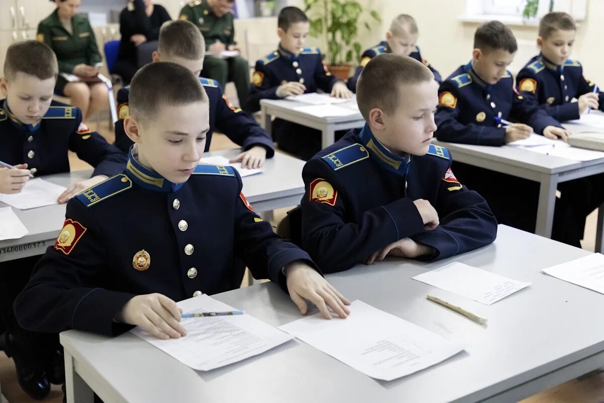 Кадетский класс президентский. Тульское президентское кадетское училище. Московское президентское кадетское училище. Президентское кадетское училище Тюмень. Кадетский класс.