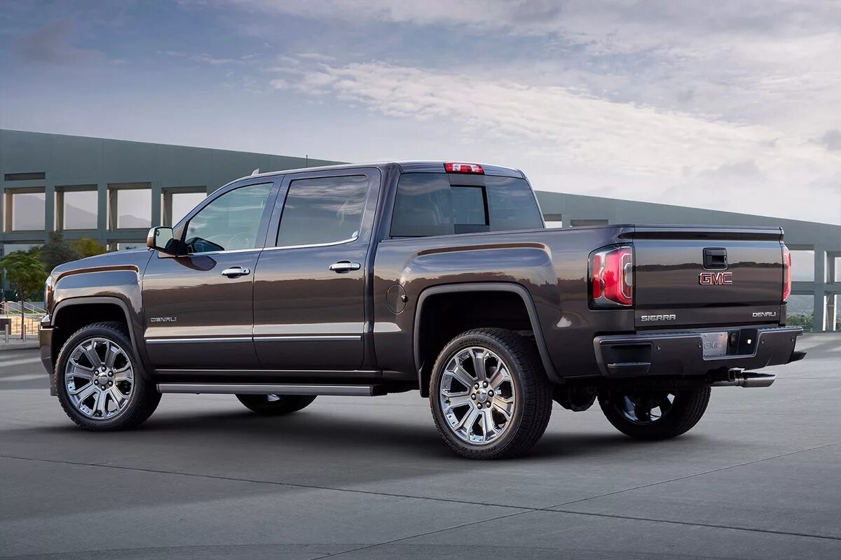 Шикарный пикап. GMC Sierra 1500 Denali Ultimate. GMC Sierra Denali Ultimate. GMC Sierra 2016. Пикап GMC Sierra 1500.