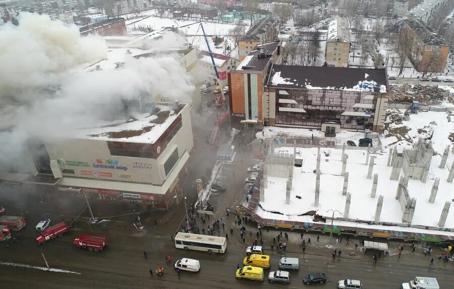 Зимняя вишня кемерово сейчас фото